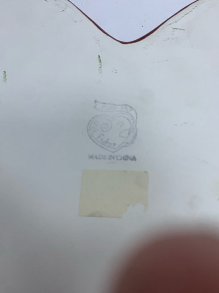 CERAMIC HEART DISH.