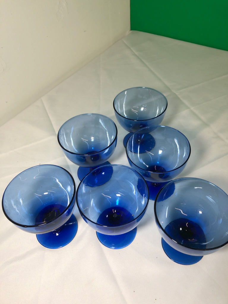 6 BLUE GLASS FOOTED SUNDAE CUPS.