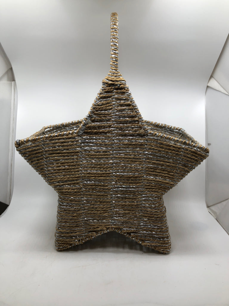STAR SHAPED GLITTER TWINE BASKET W/WOVEN HANDLE.