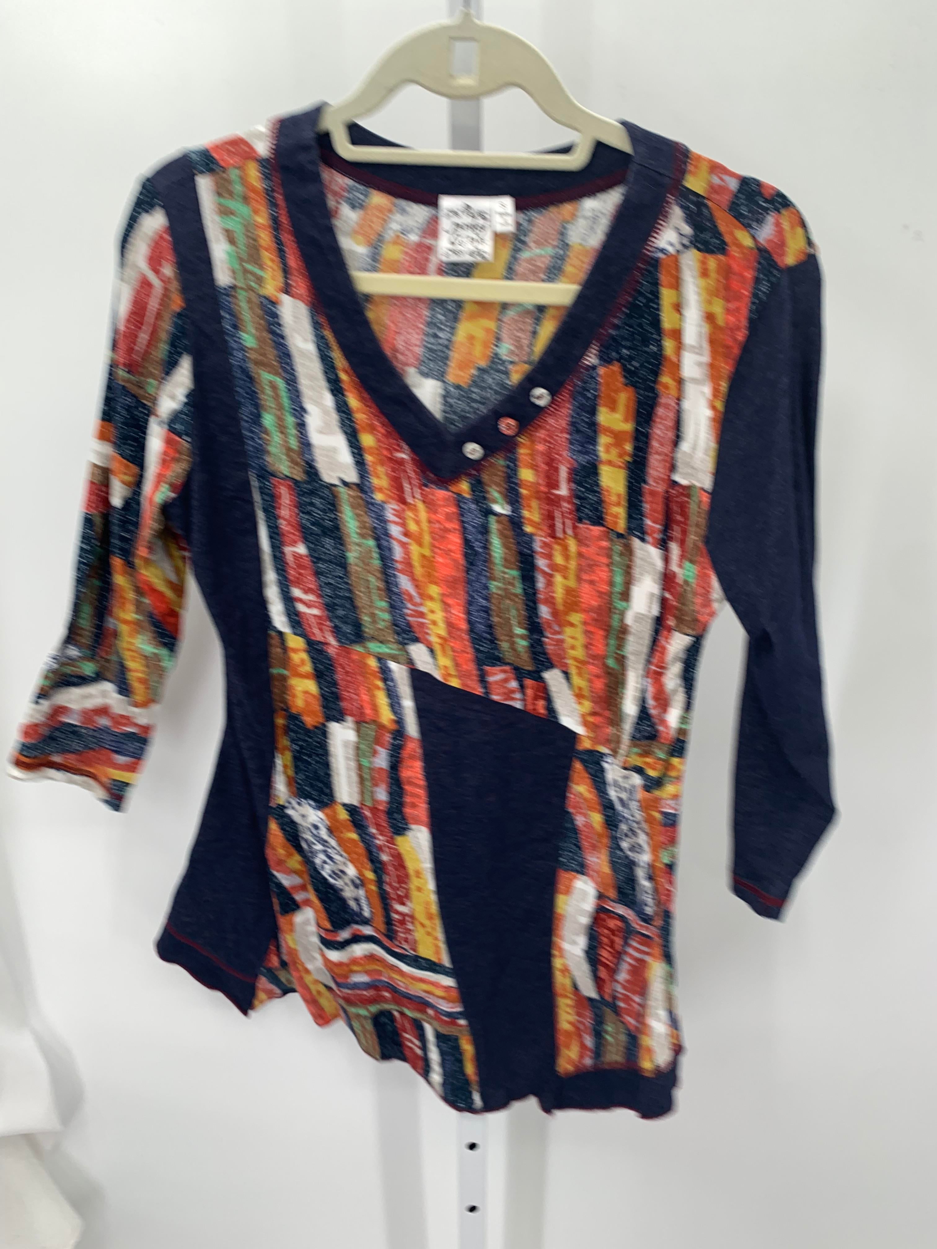 Size Small Misses 3/4 Sleeve Shirt