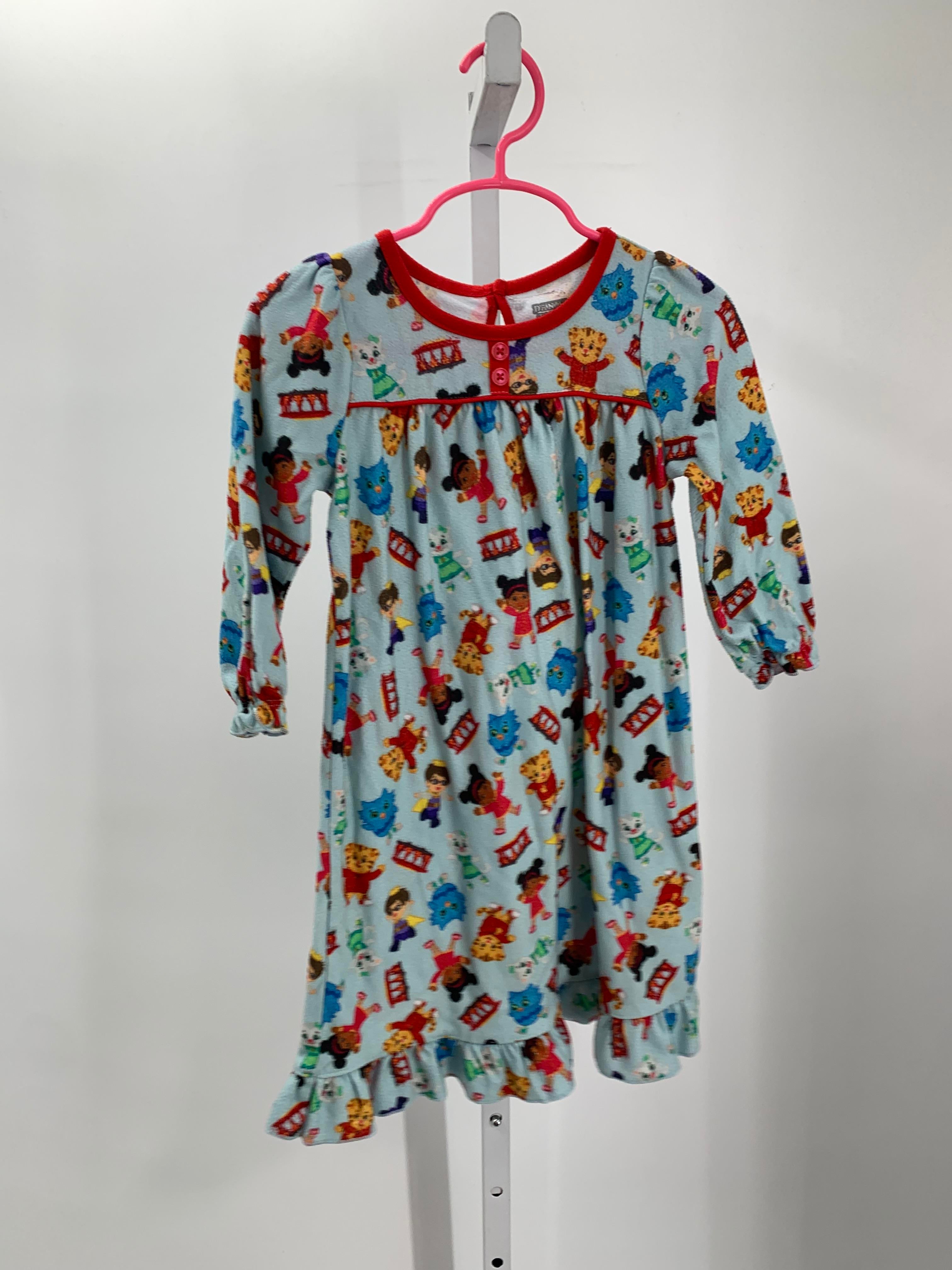 Size 2T Girls Nightgown