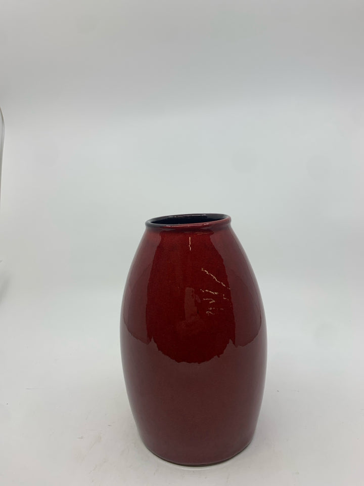 AMANO RED  NARROW TOP VASE- GERMANY.