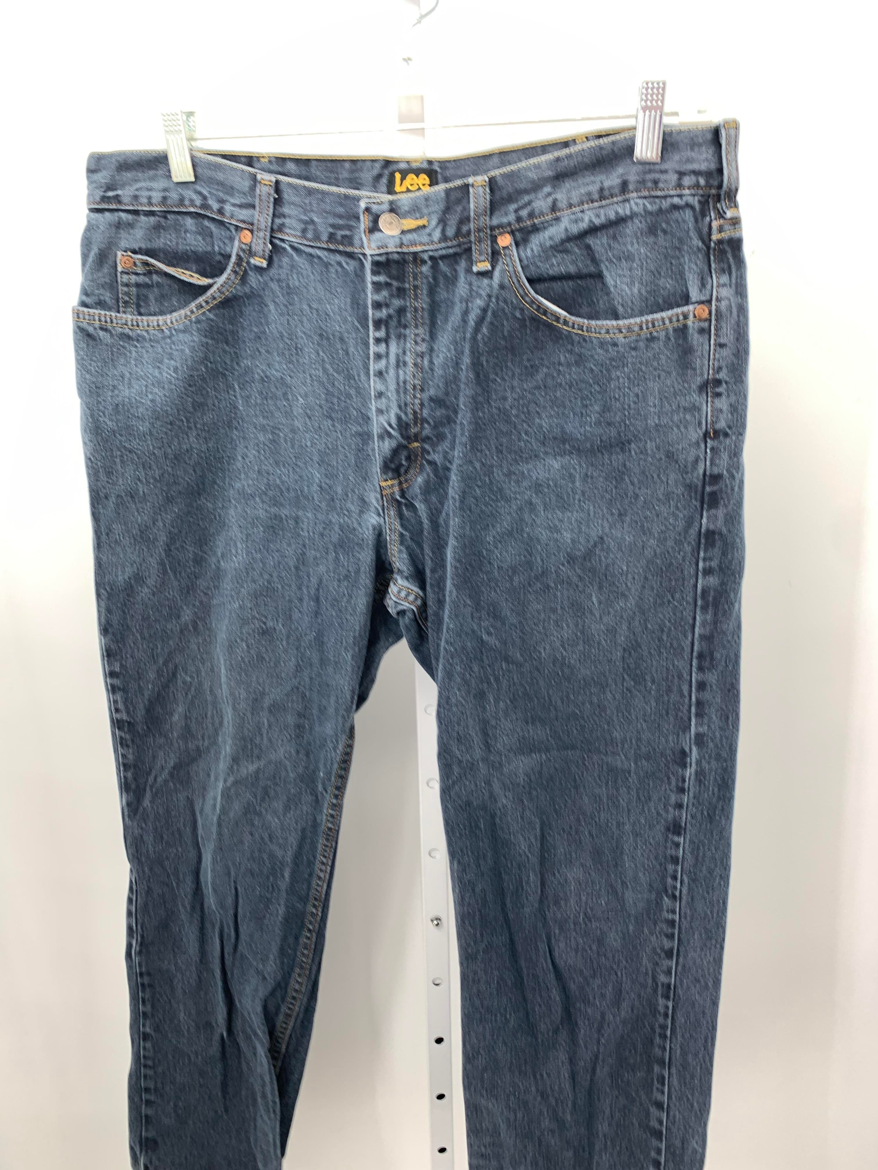 STRAIGHT LEG JEANS