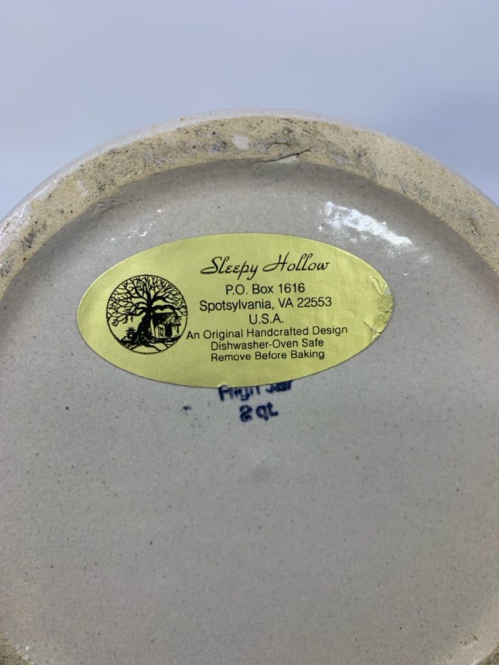 CREAM W/ PATCHWORK HEART WOOD LID.