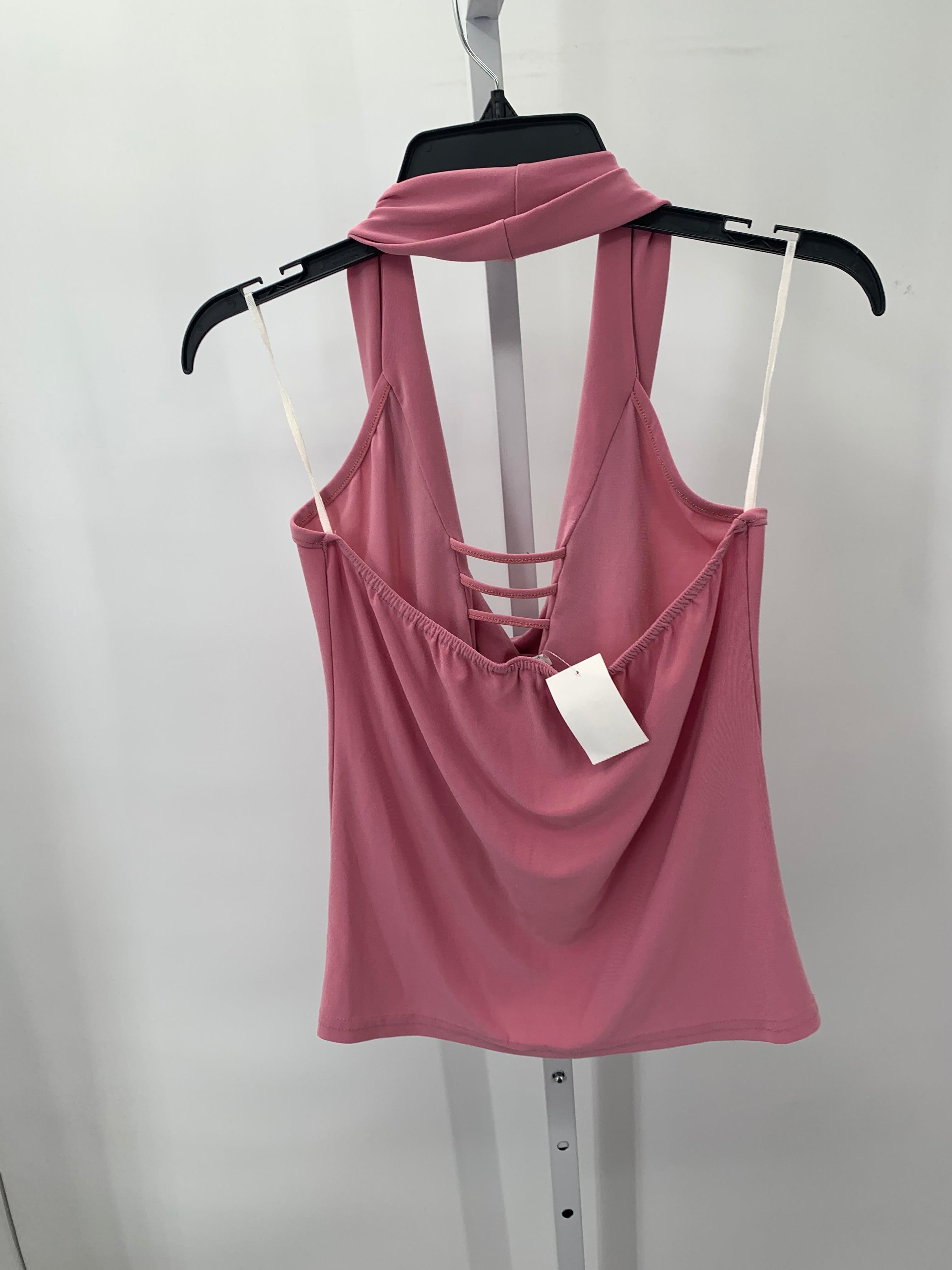 Can't Miss Size Large Juniors Sleeveless Shirt