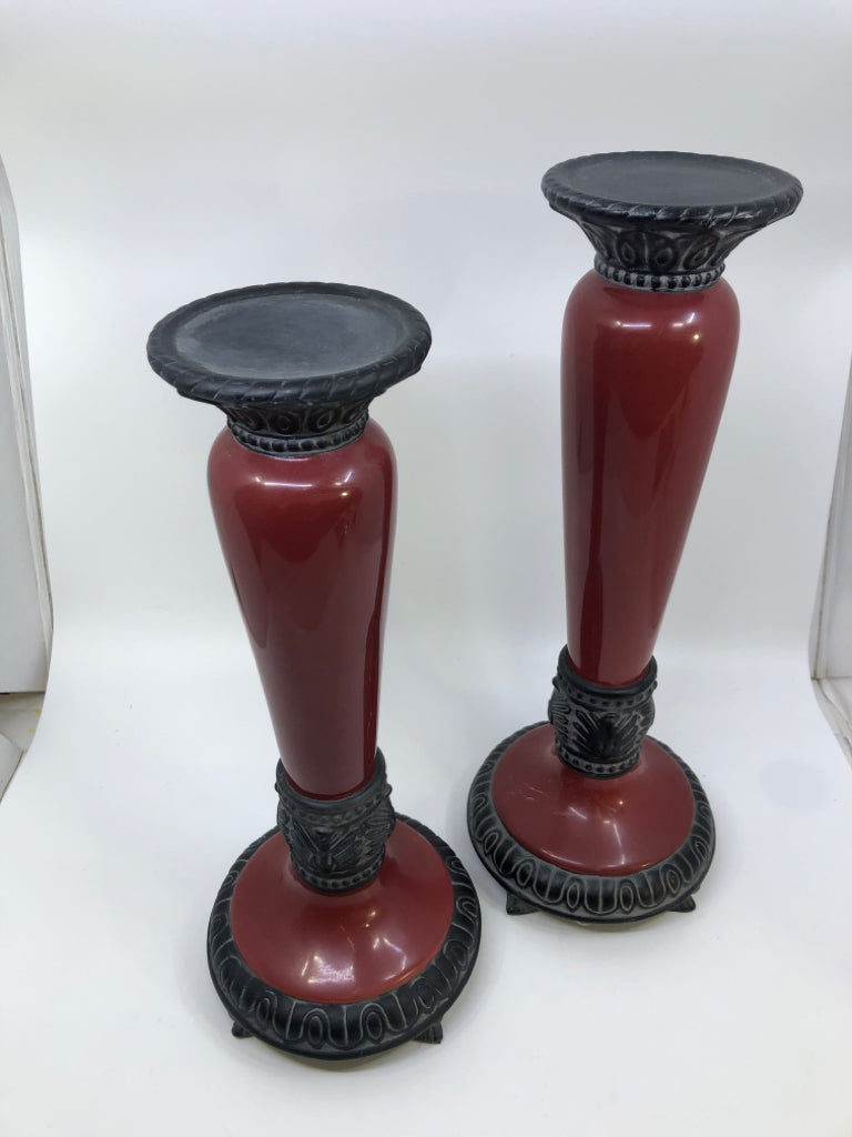 2PC FITZ & FLOYD RED CANDLE HOLDER.