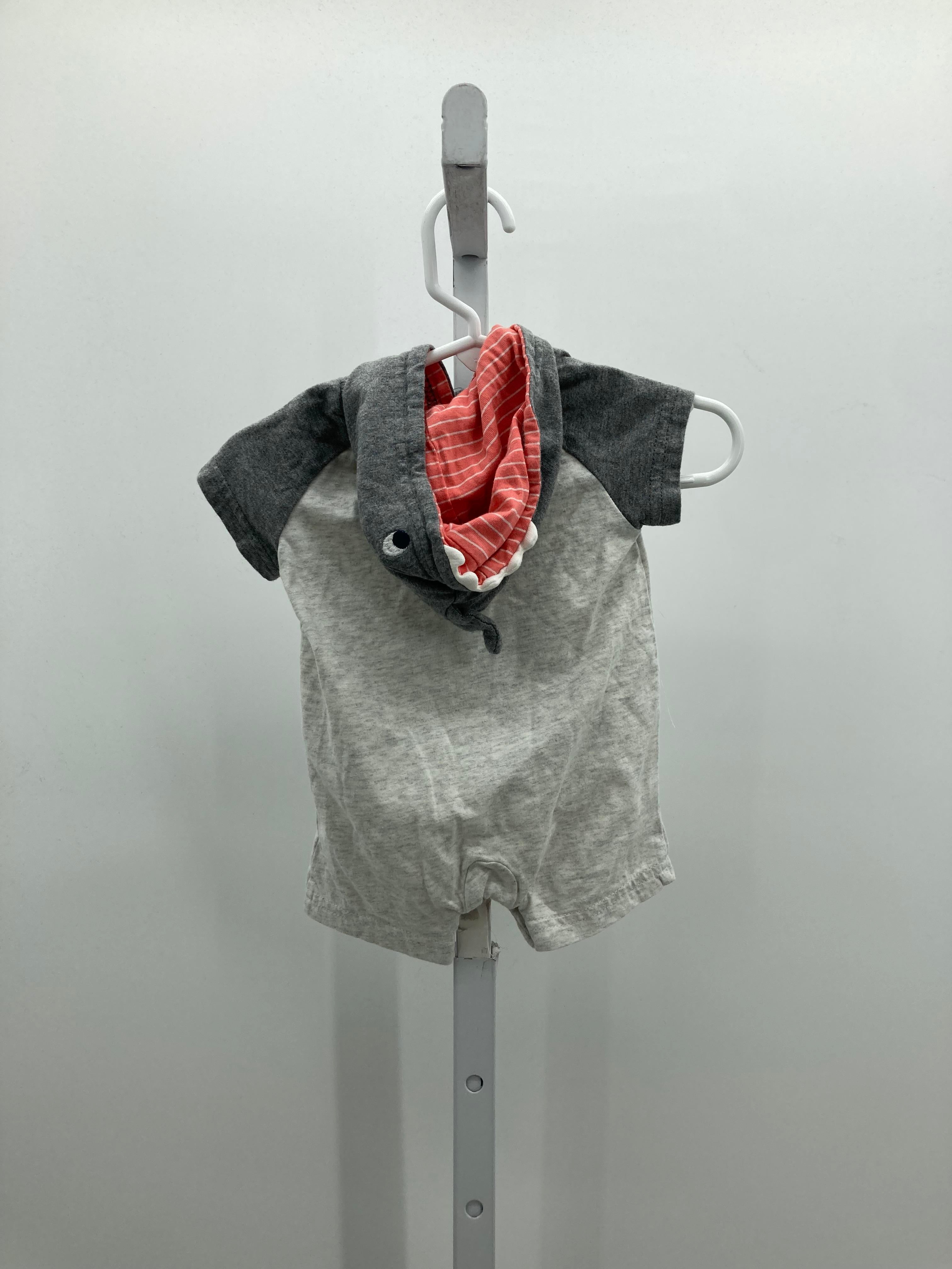 HOODED SHARK KNIT