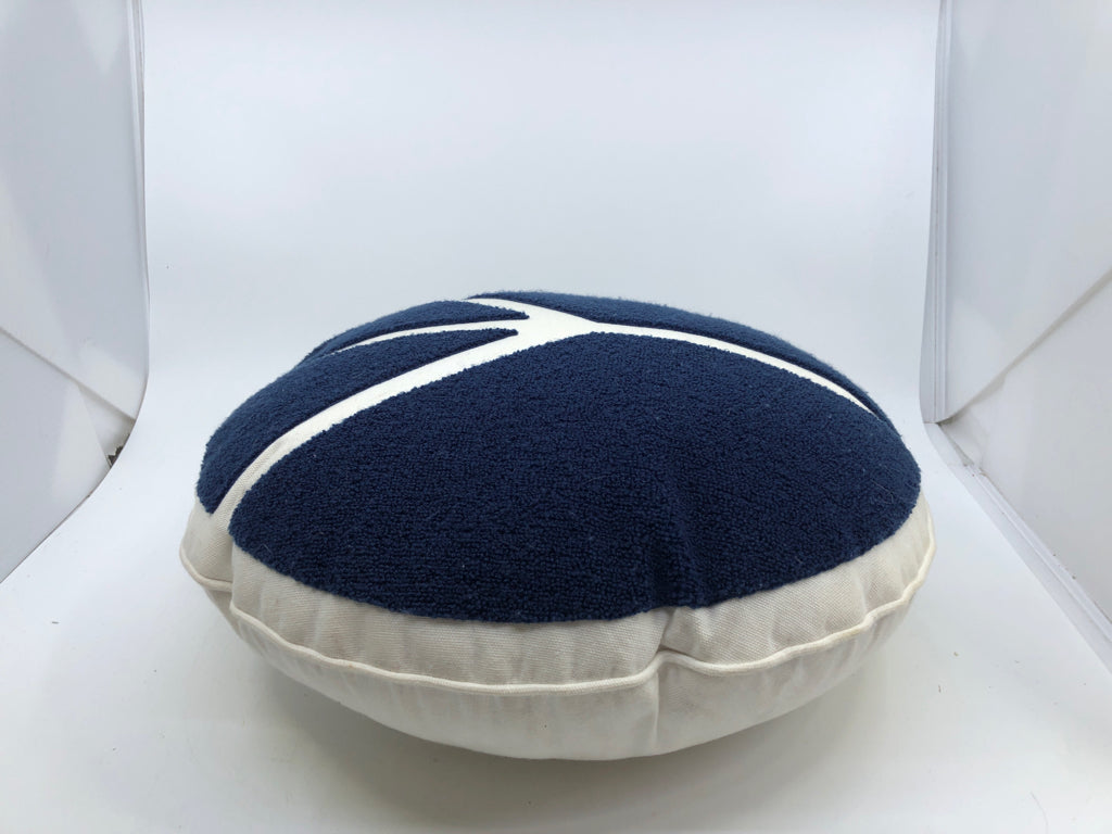 ROUND NAVY BLUE PEACE SIGN PILLOW.