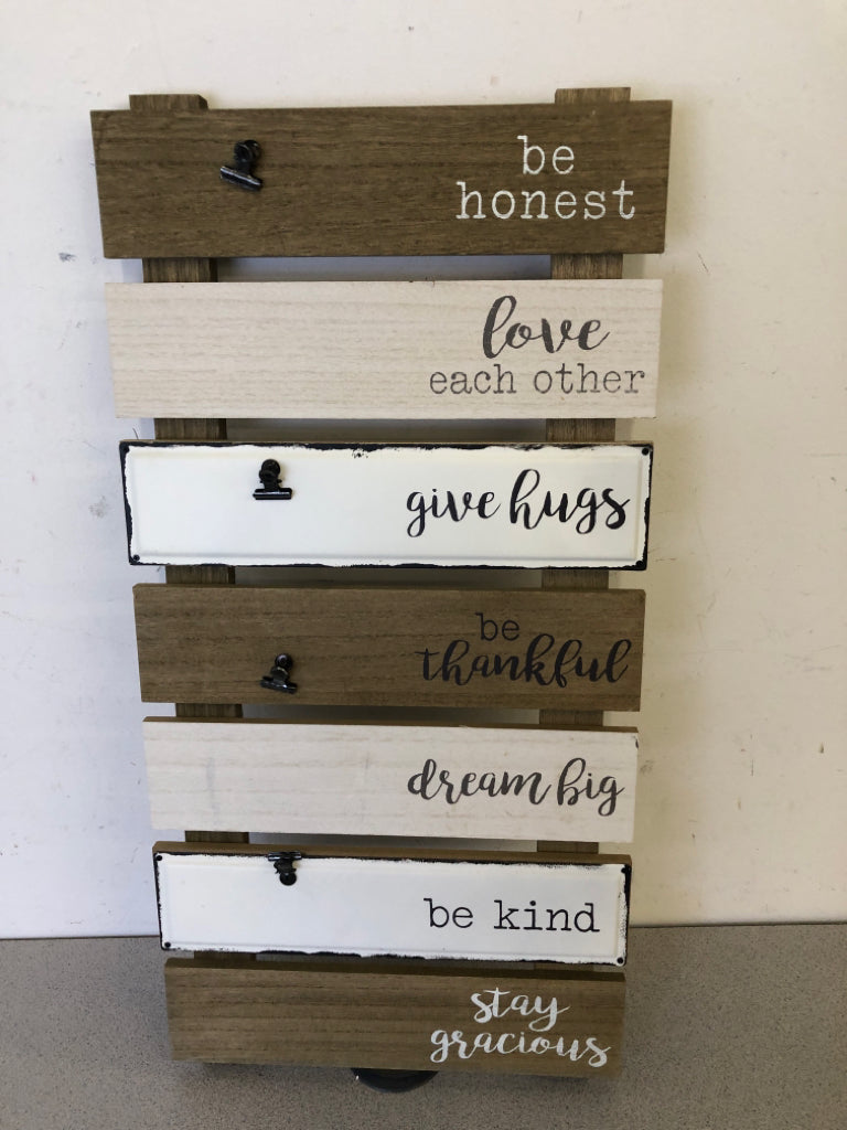 BE HONEST SLAT WOOD WALL ART PHOTO CLIPS.