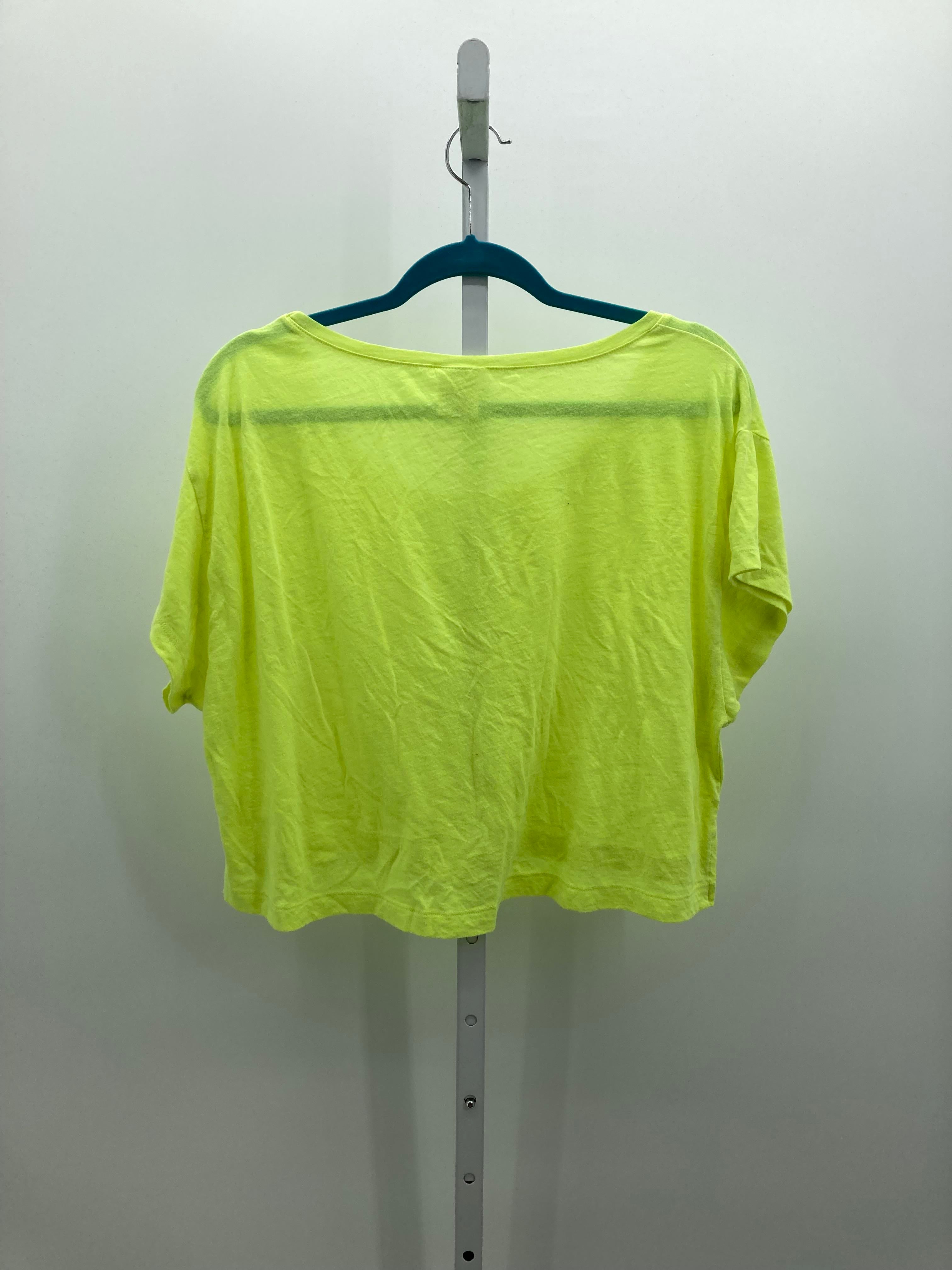 PINK Size X Small Juniors Short Sleeve Shirt