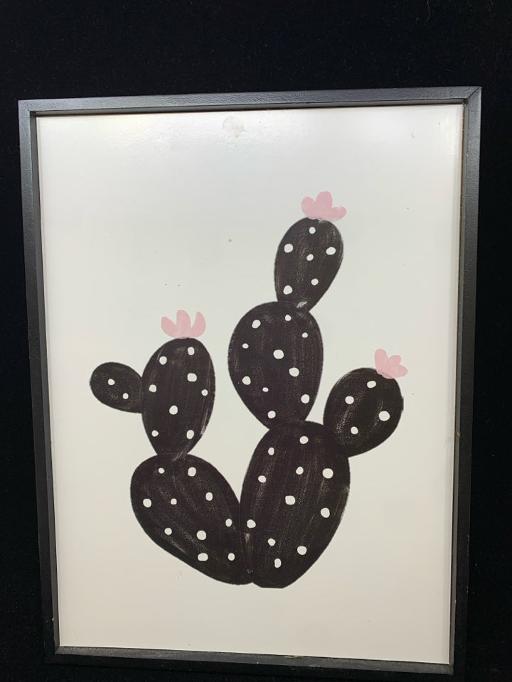 BLACK/WHITE PINK POLKA DOT CACTUS WALL HANGING.