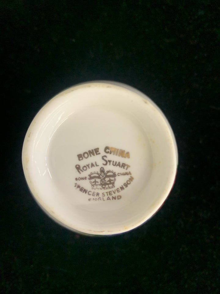 VTG BLUE FLORAL SUGAR DISH W LID AND SPOON.