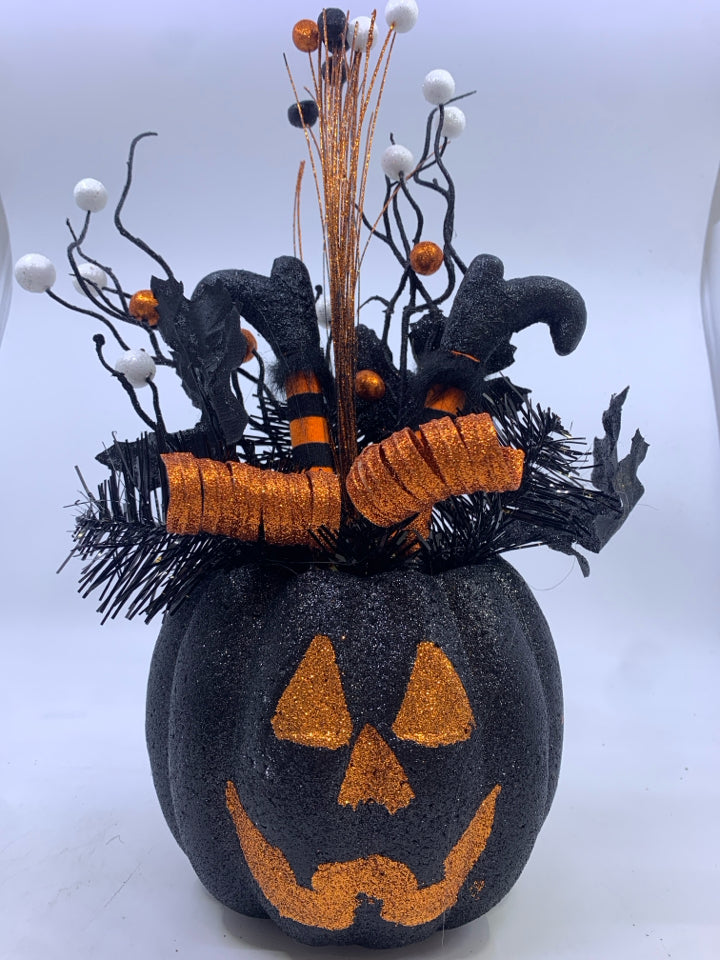 BLACK AND ORANGE JACK O LANTERN ARRANGEMENT.
