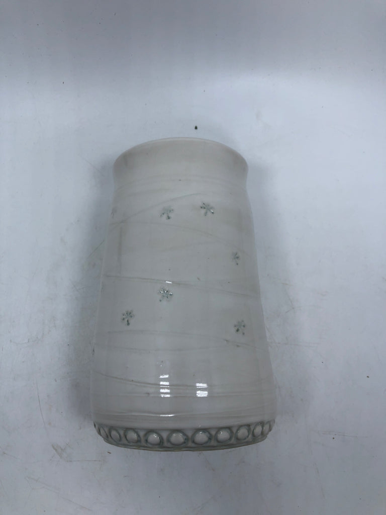 DRAGONFLY STAMPED CERAMIC VASE.