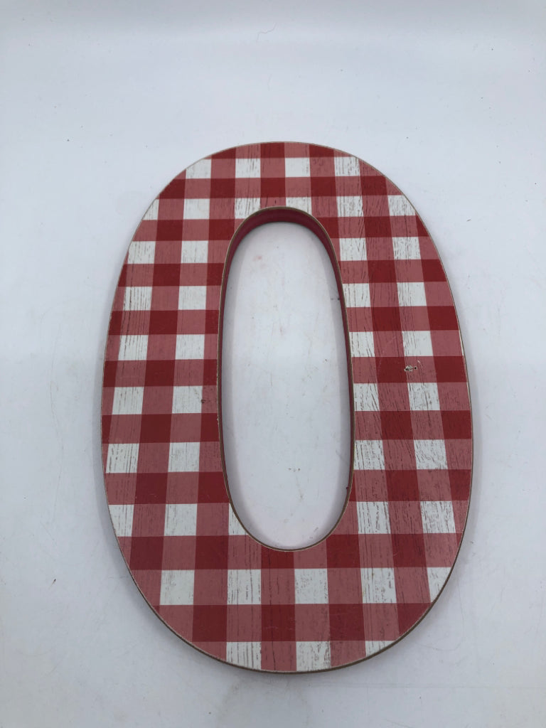 RED AND  WHITE CHECKERED "O".