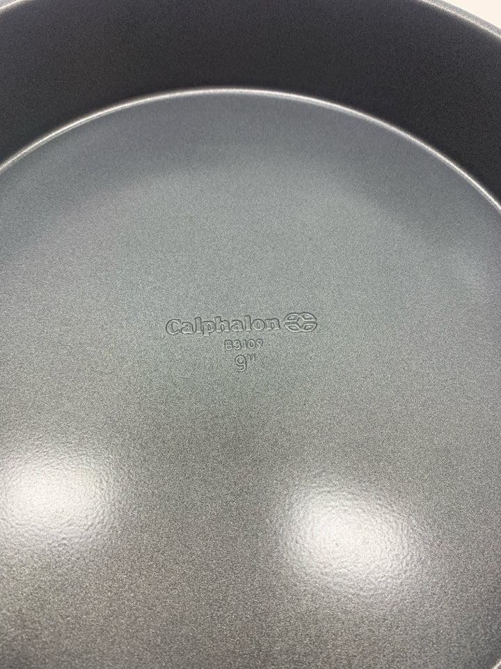 ROUND NON STICK CAKE PAN.