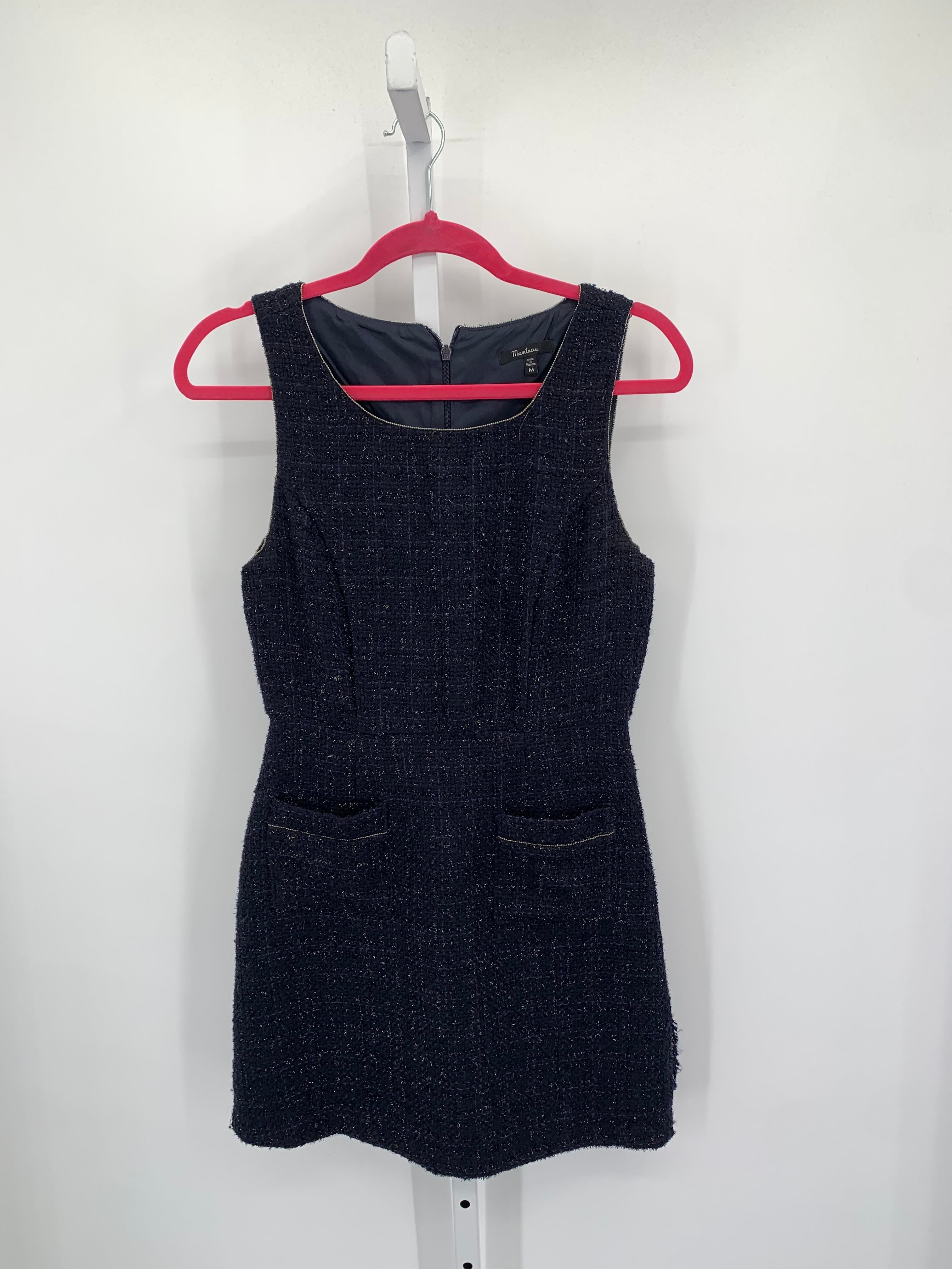 monteau Size Medium Misses Sleeveless Dress