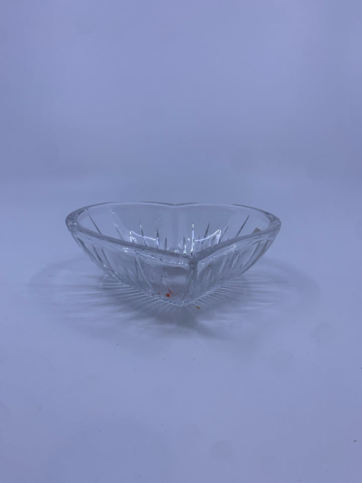 MIKASA GLASS HEART BOWL