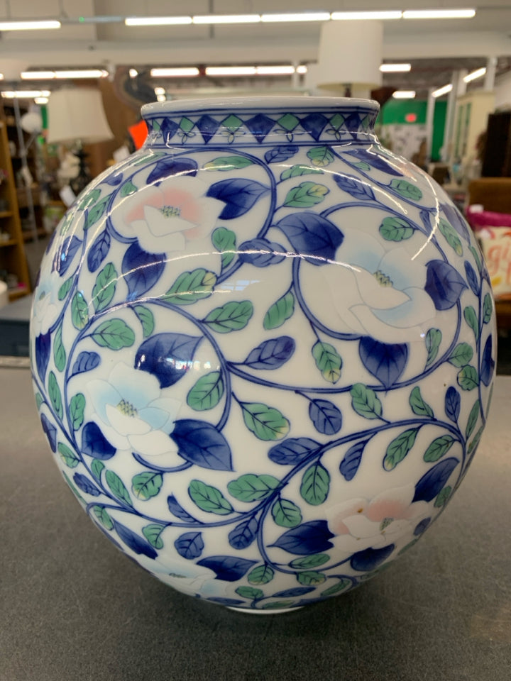 ROUND BLUE FLORAL CERAMIC VASE.