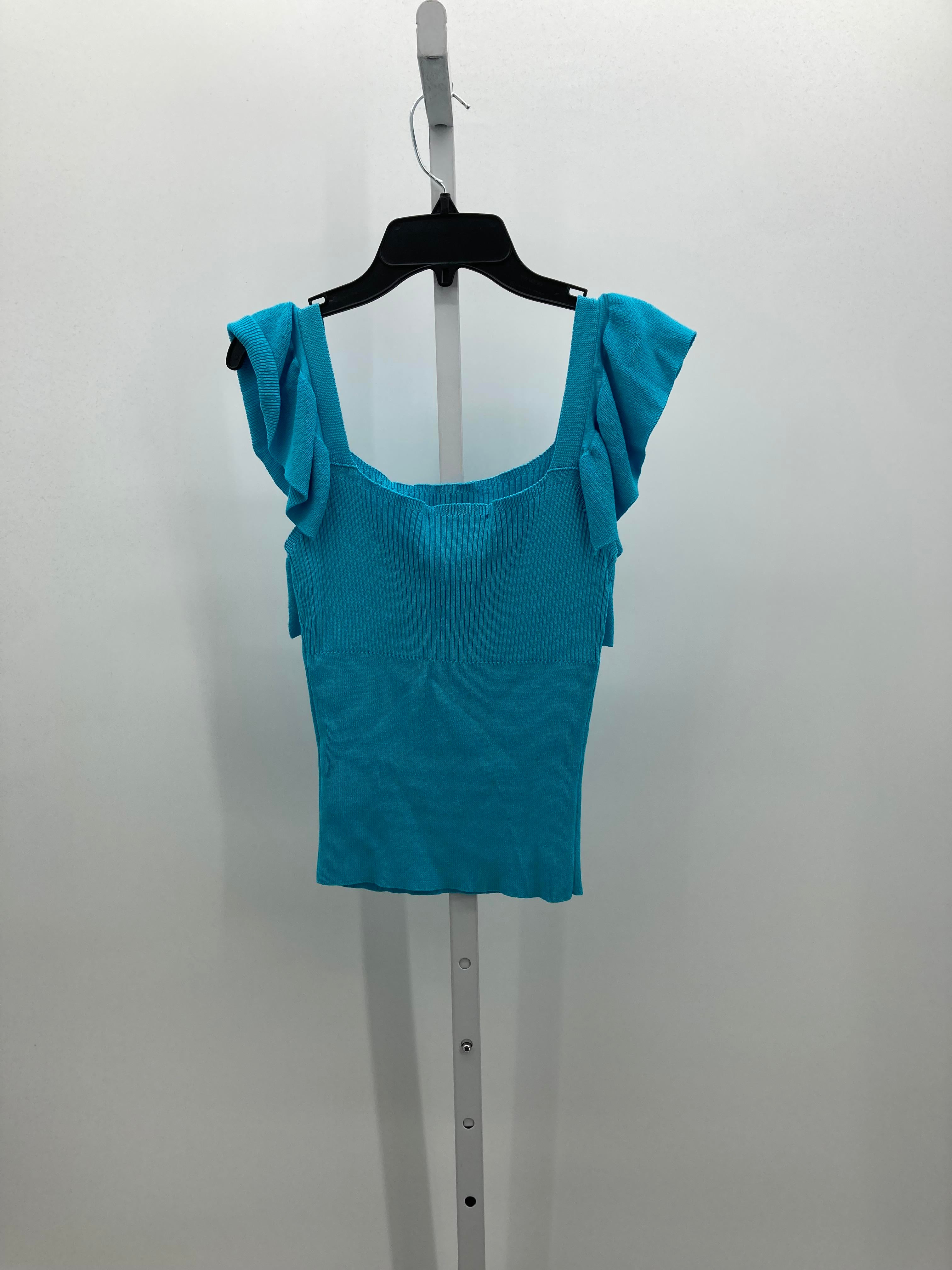Size Small Juniors Sleeveless Shirt