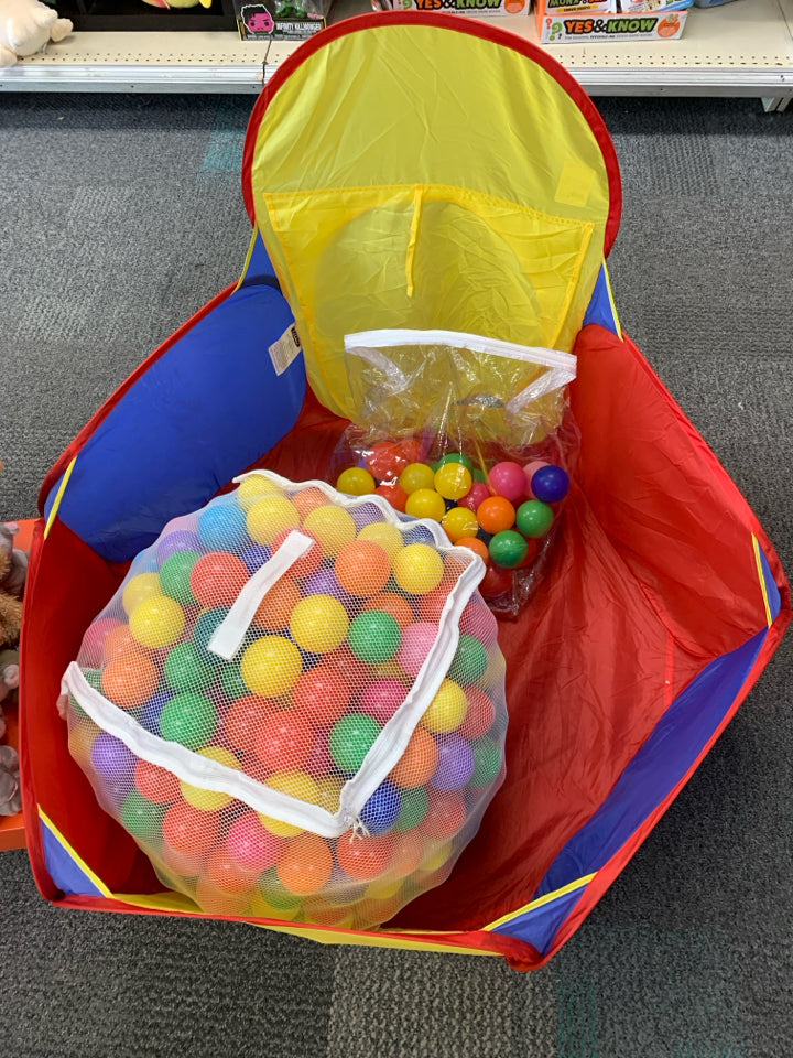 Utex Ball Pit w/ Color Balls (2 bags)