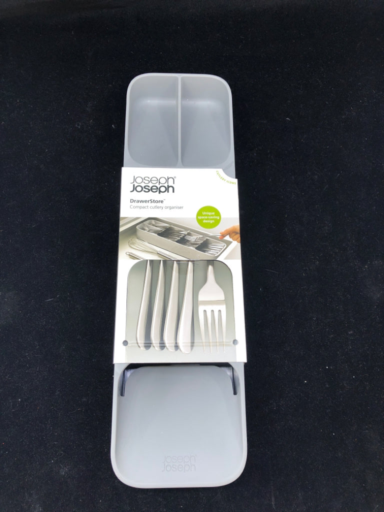 NIP COMPACT CUTLERY ORGANIZER.