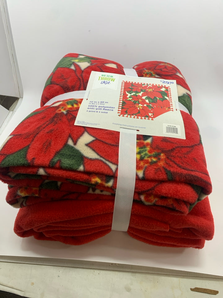 NIP POINTSETTIA NO SEW THROW KIT.