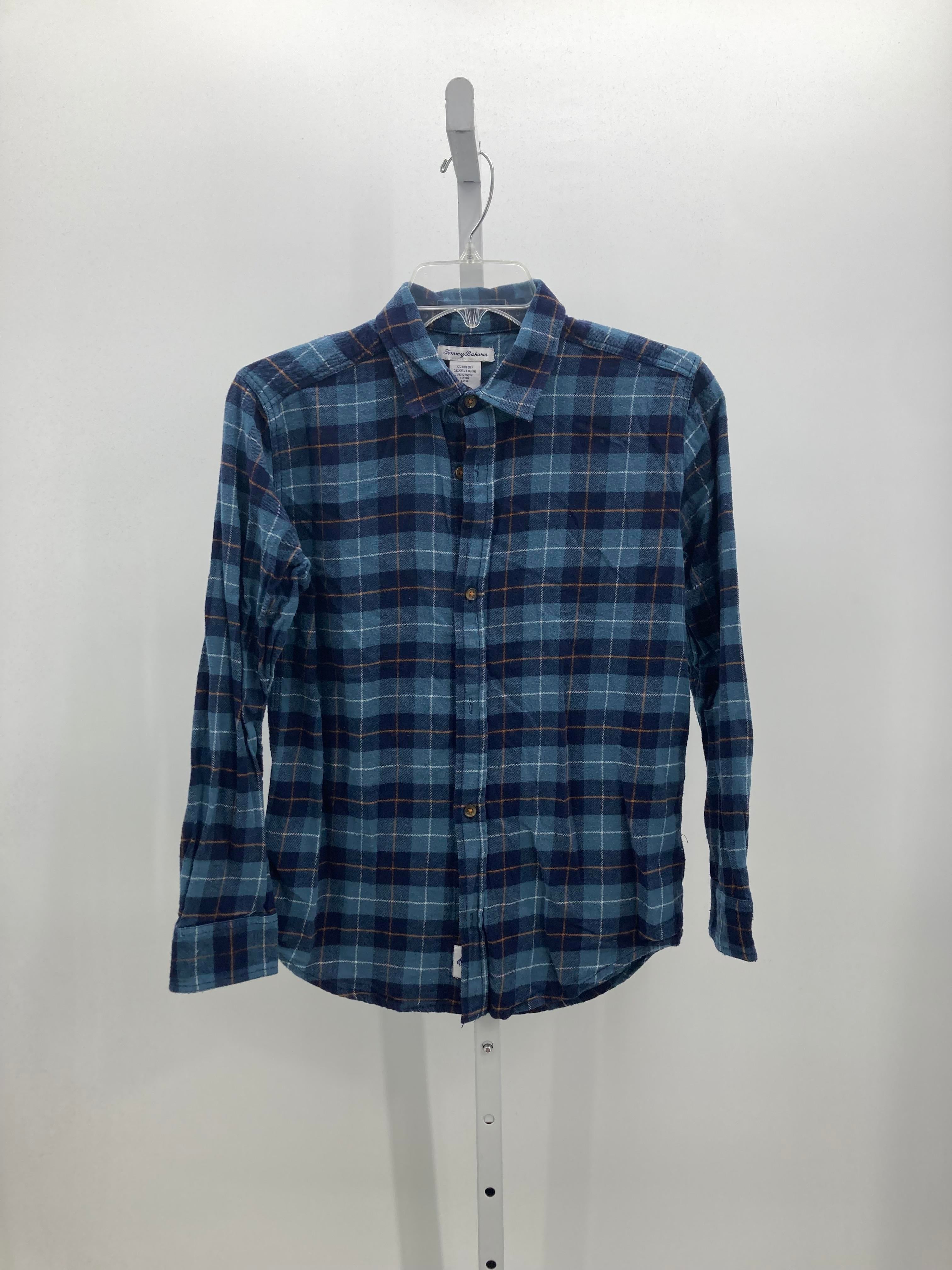 PLAID BTN DOWN