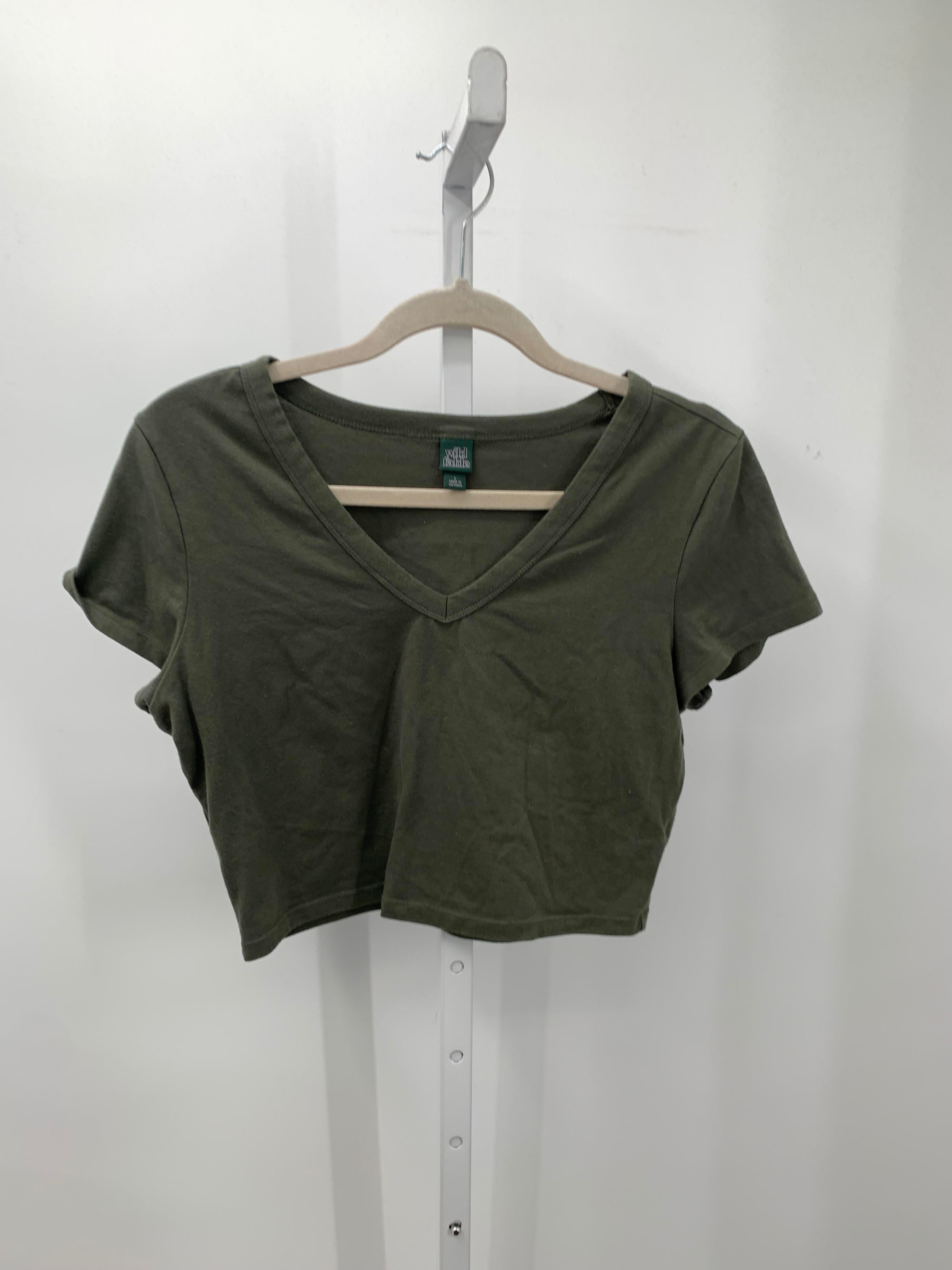 Wild Fable Size Large Juniors Short Sleeve Shirt
