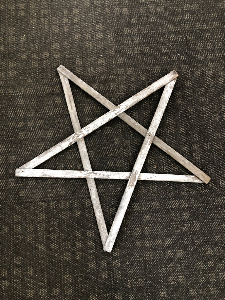 RUSTIC WOODEN STAR.
