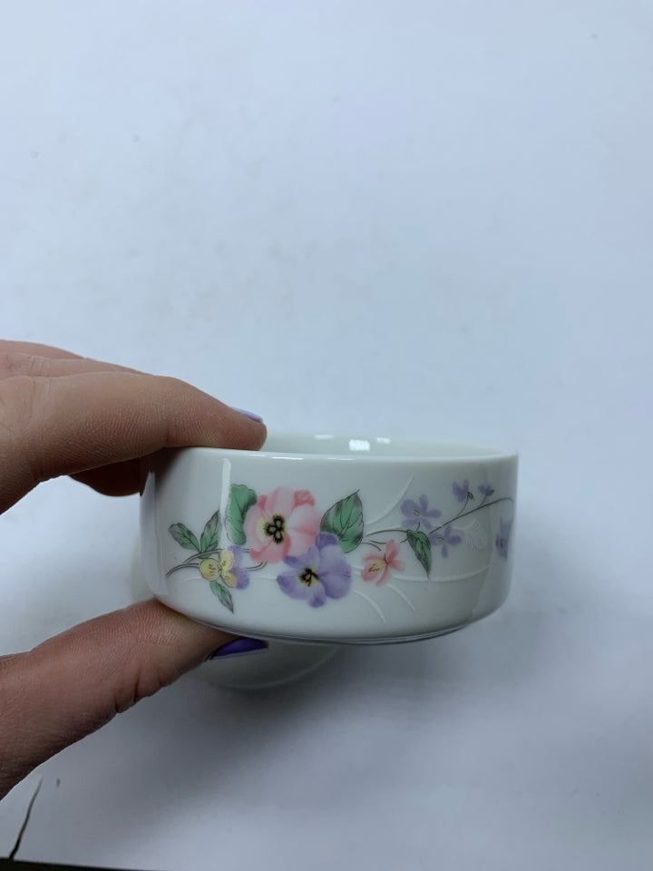 PINK & PURPLE FLOWERS ROUND TRINKET BOX.