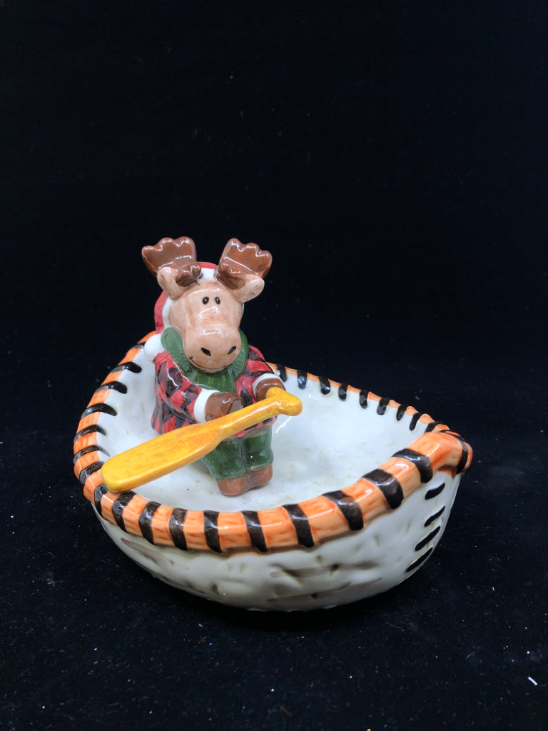 CERAMIC CANOE BOWL W/ MOOSE.