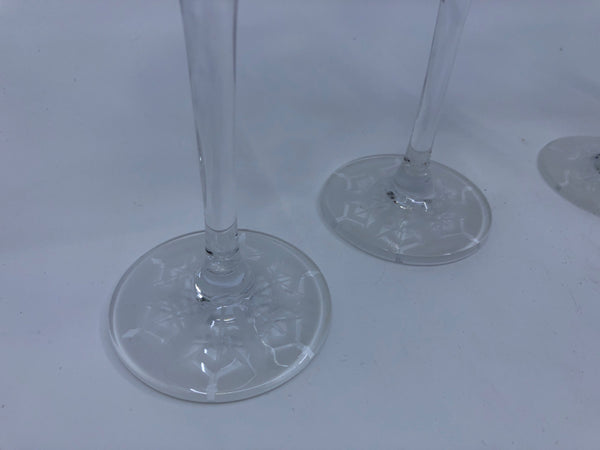 4 SQUARE SMOKEY GLASS W/ LONG STEM FROSTED W/ DESIGN.