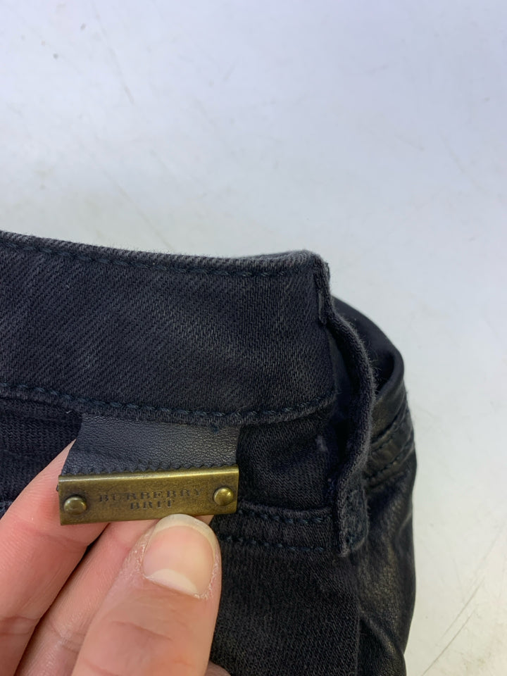 Burberry Size 6 Misses Jeans