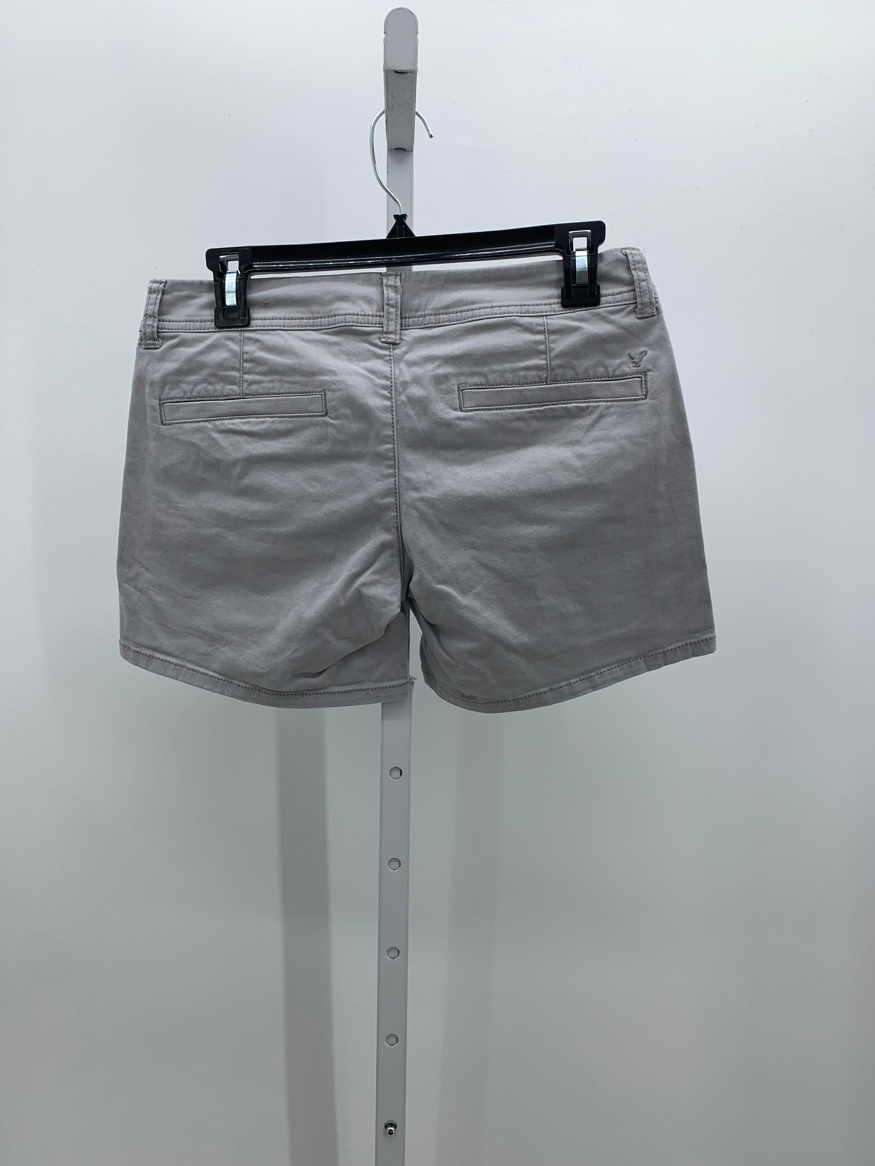 American Eagle Size 2 Juniors Shorts