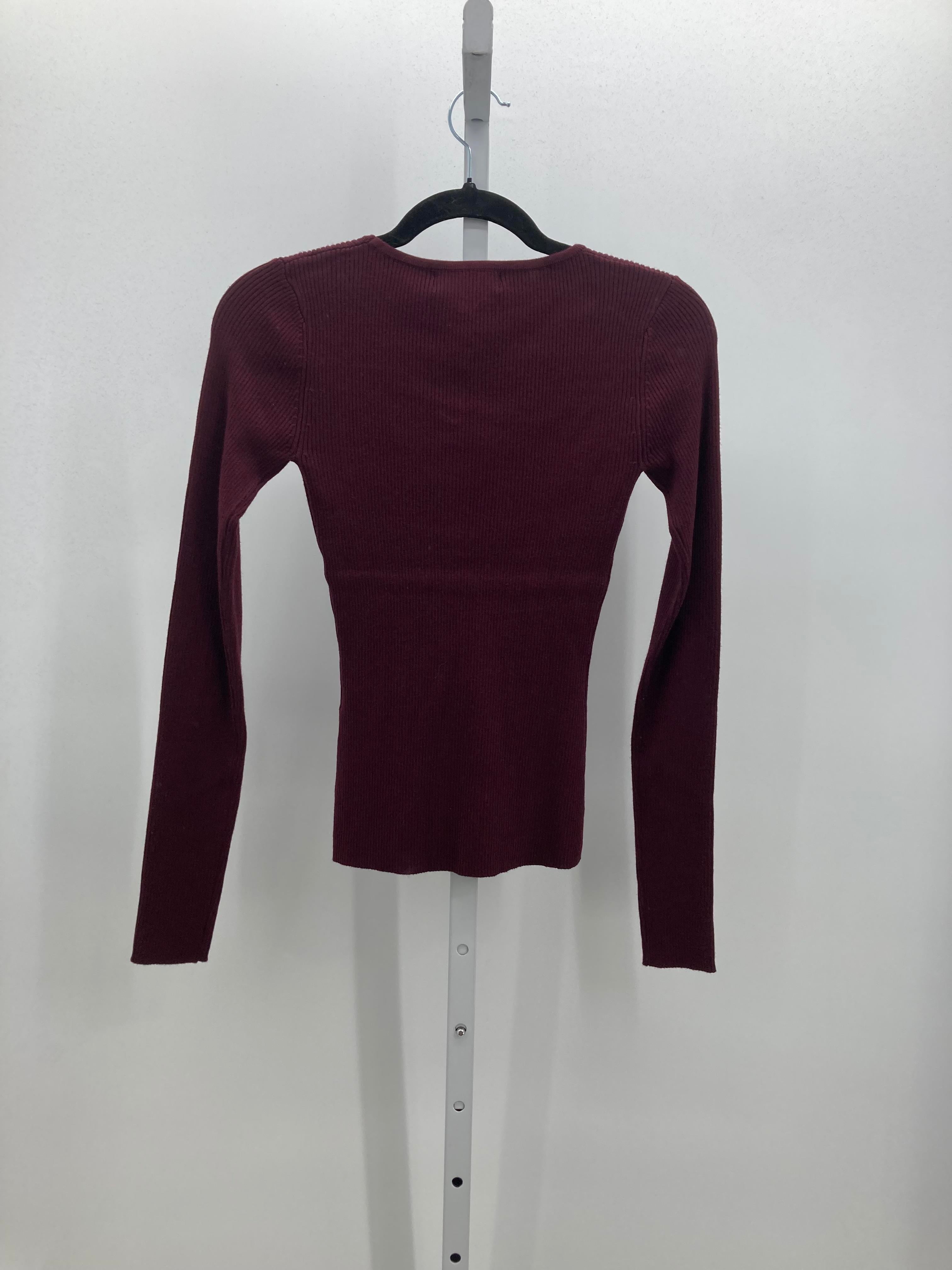Size X Small Juniors Long Sleeve Sweater