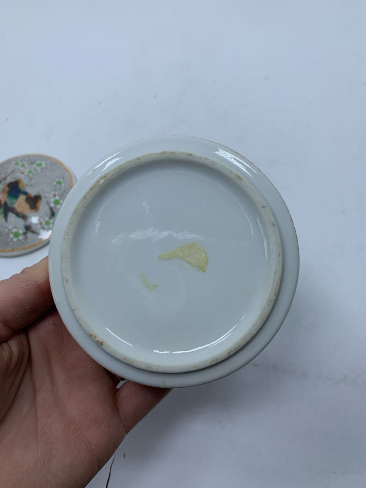 2 BIRDS ON BRANCH ROUND TRINKET BOX.
