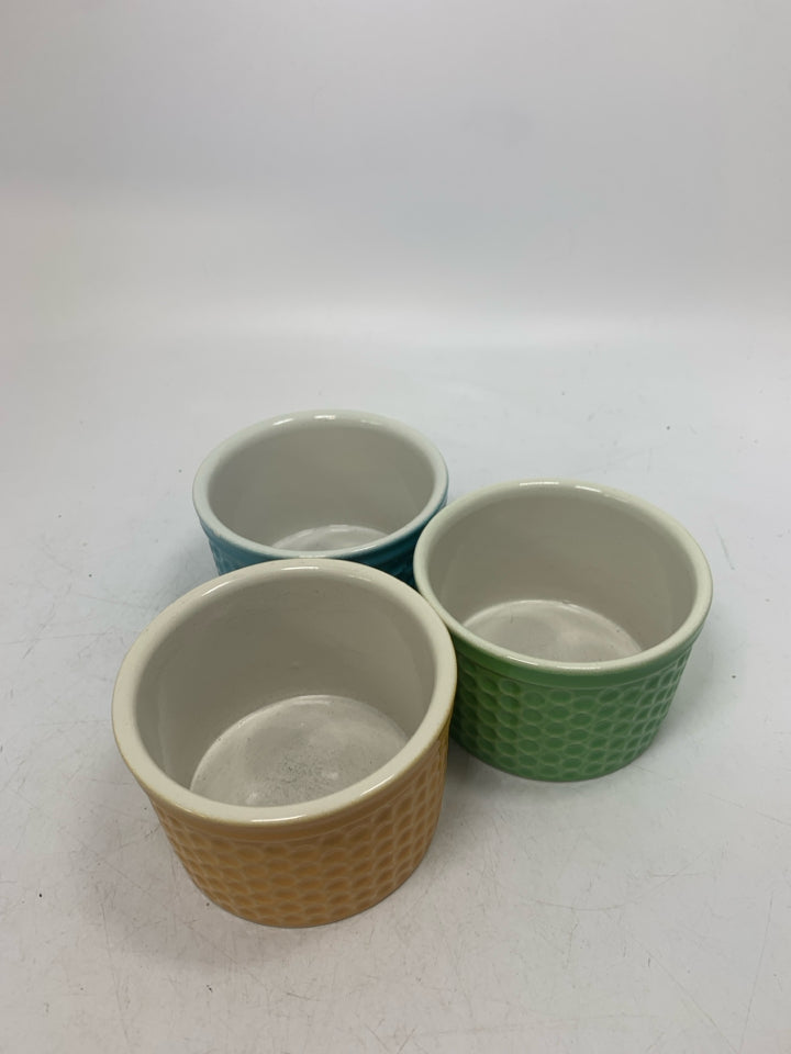 3 RANKIN BOWLS CIRCLE INDENT DESIGN, 2.