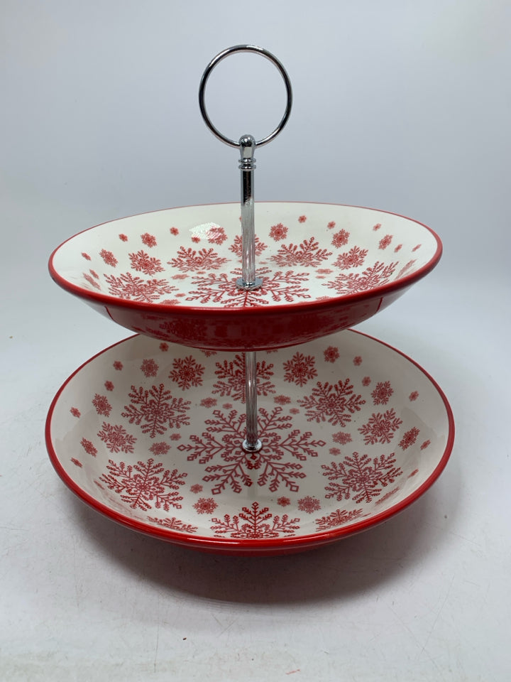 2 TIER WHITE SERVER W/ RED SNOWFLAKES.