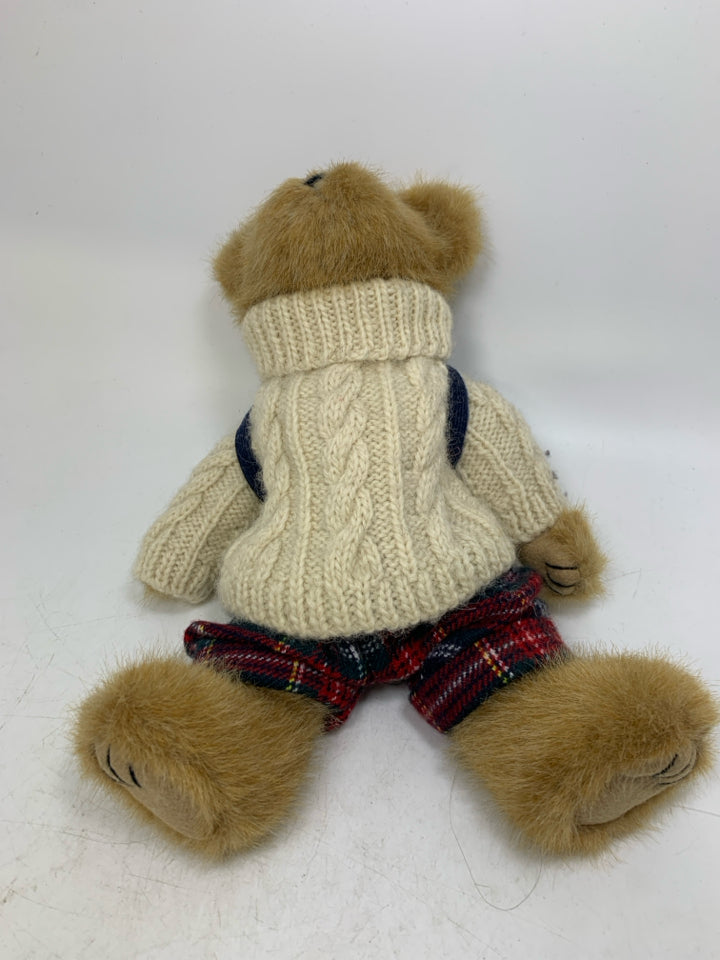 BLONDE BEAR W/ PLAID PANTS/ CREAM SWEATER BOYDS BEARS.