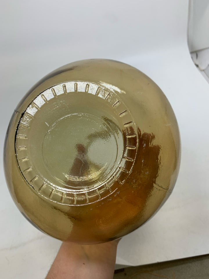 RECYCLED GLASS TINTED VASE.