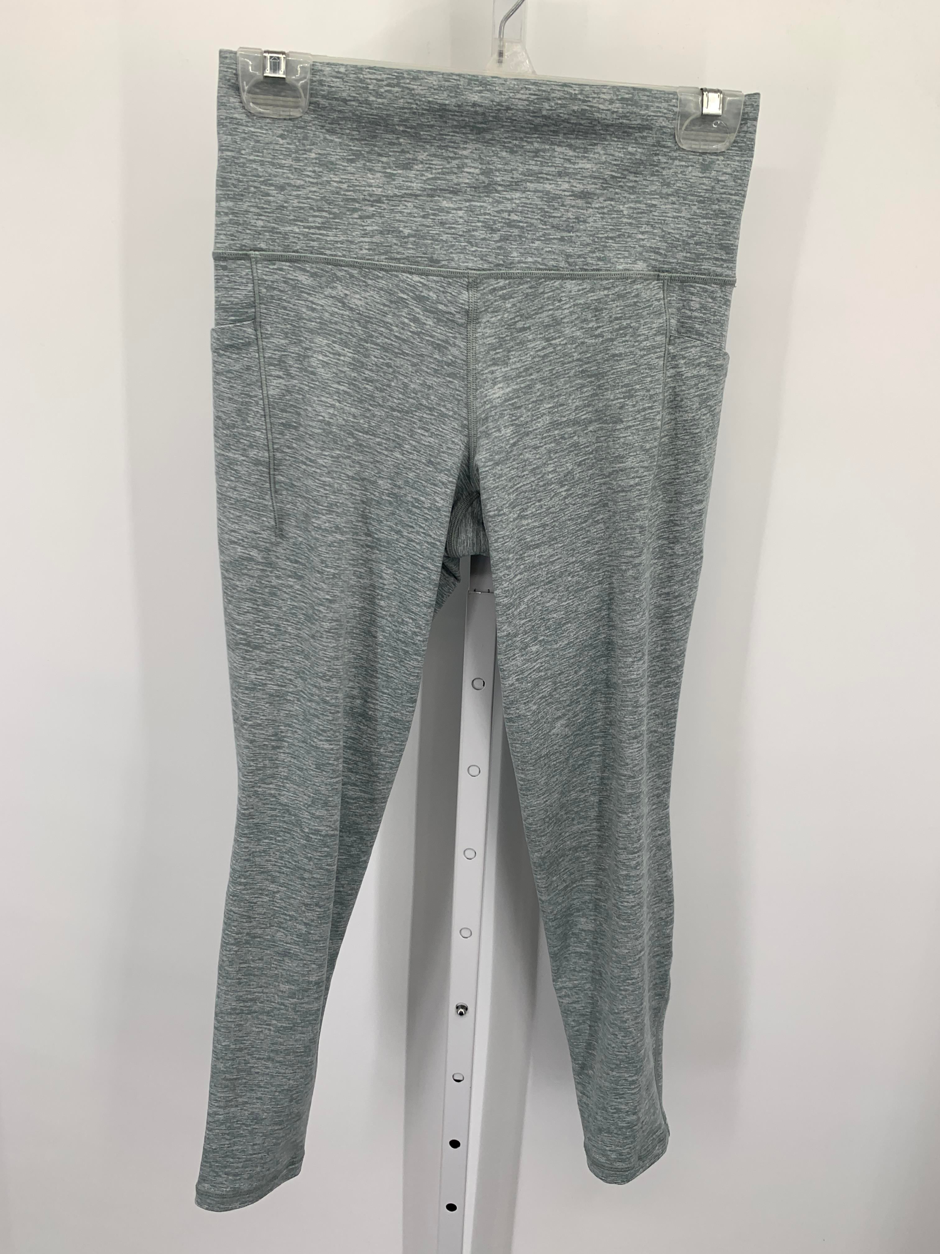 Athleta Size Medium Misses Leggings