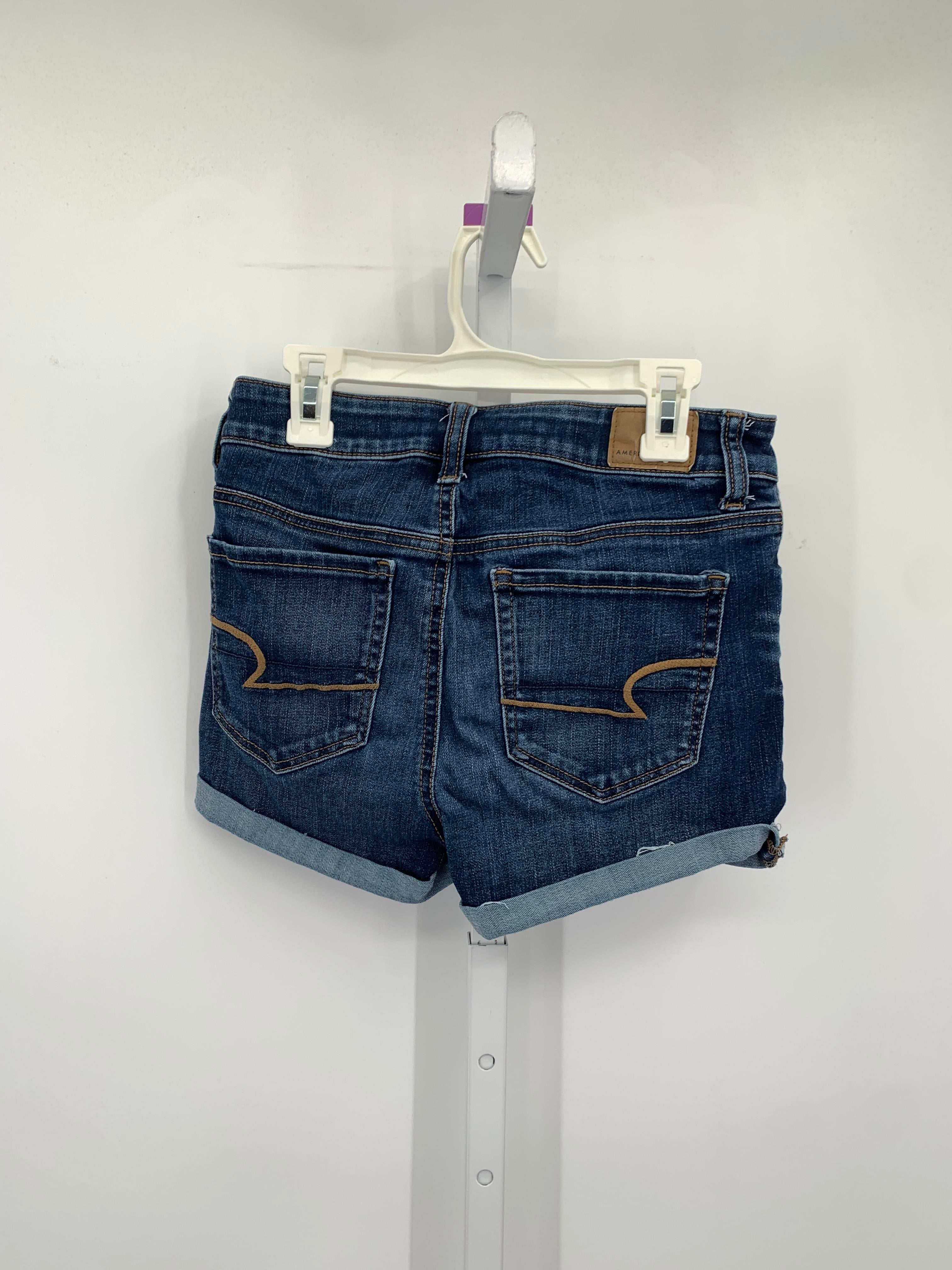 American Eagle Size 2 Juniors Shorts