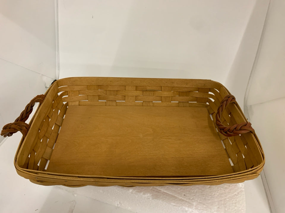 2008 SHALLOW BASKET TRAY W/ BRAIDED HANDLES.