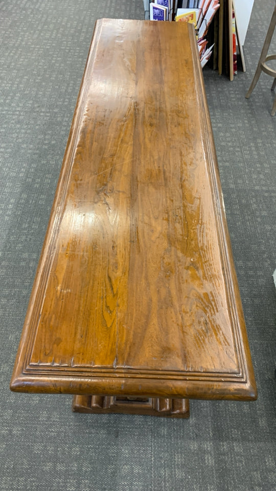 RUSTIC-STYLE HEAVY WOODEN CONSOLE TABLE W/BLOCK FEET.