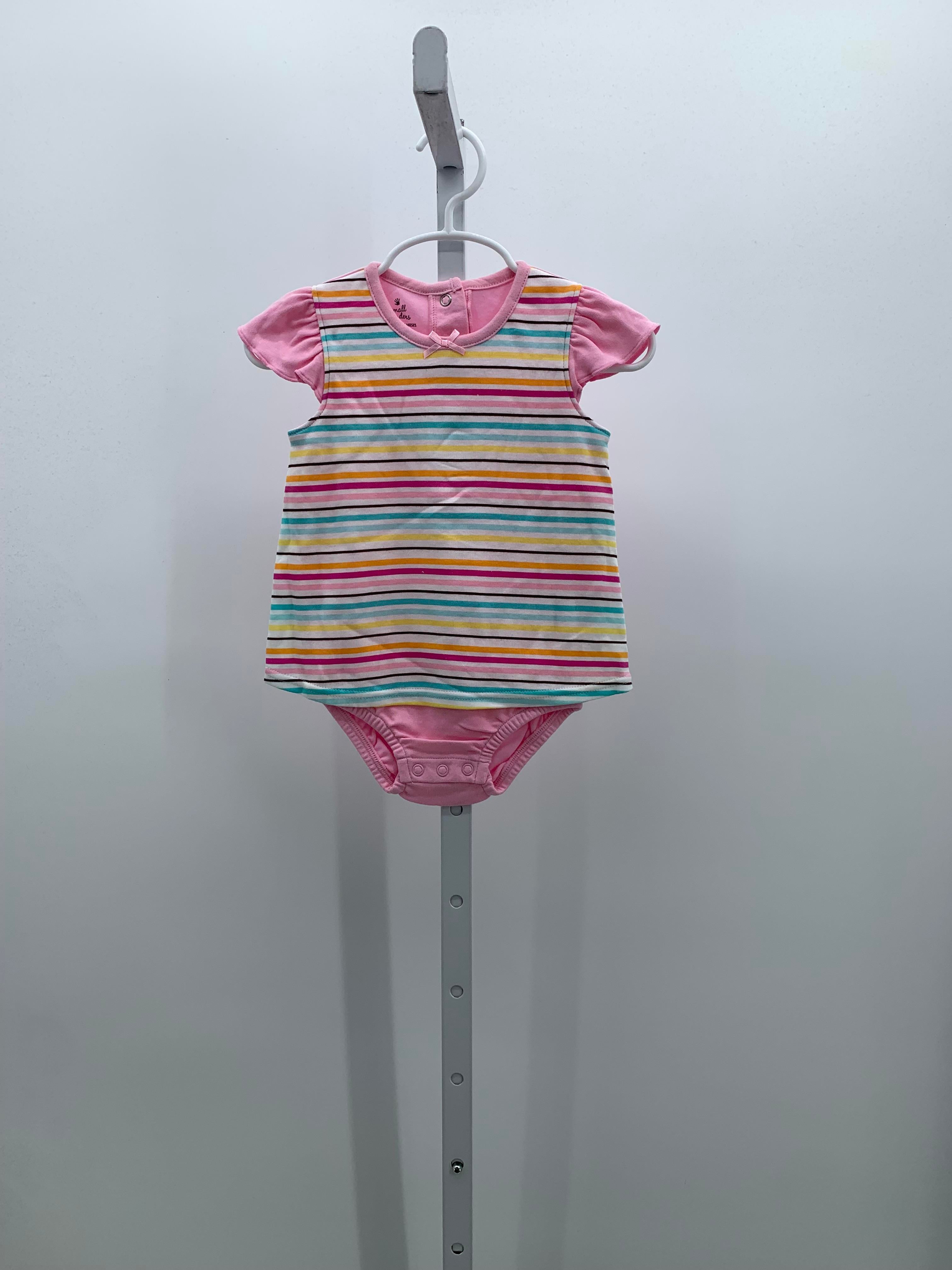 Small Wonders Size 6-9 mon Girls Short Sleeve Dress
