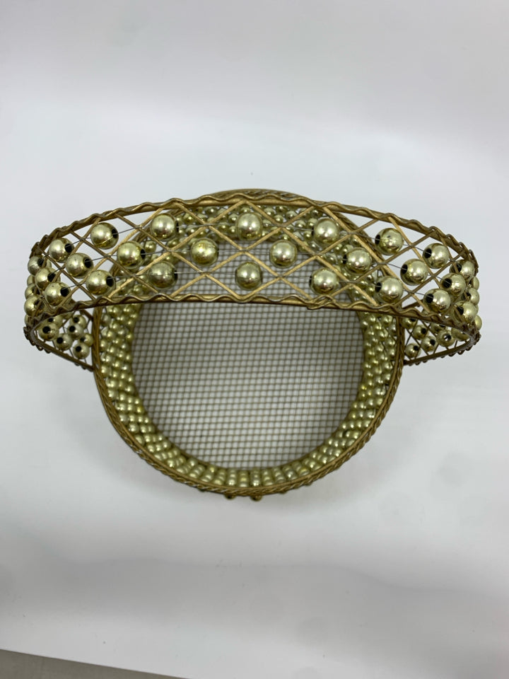 GOLD WIRE BASKET W/ GOLD PEARLS.