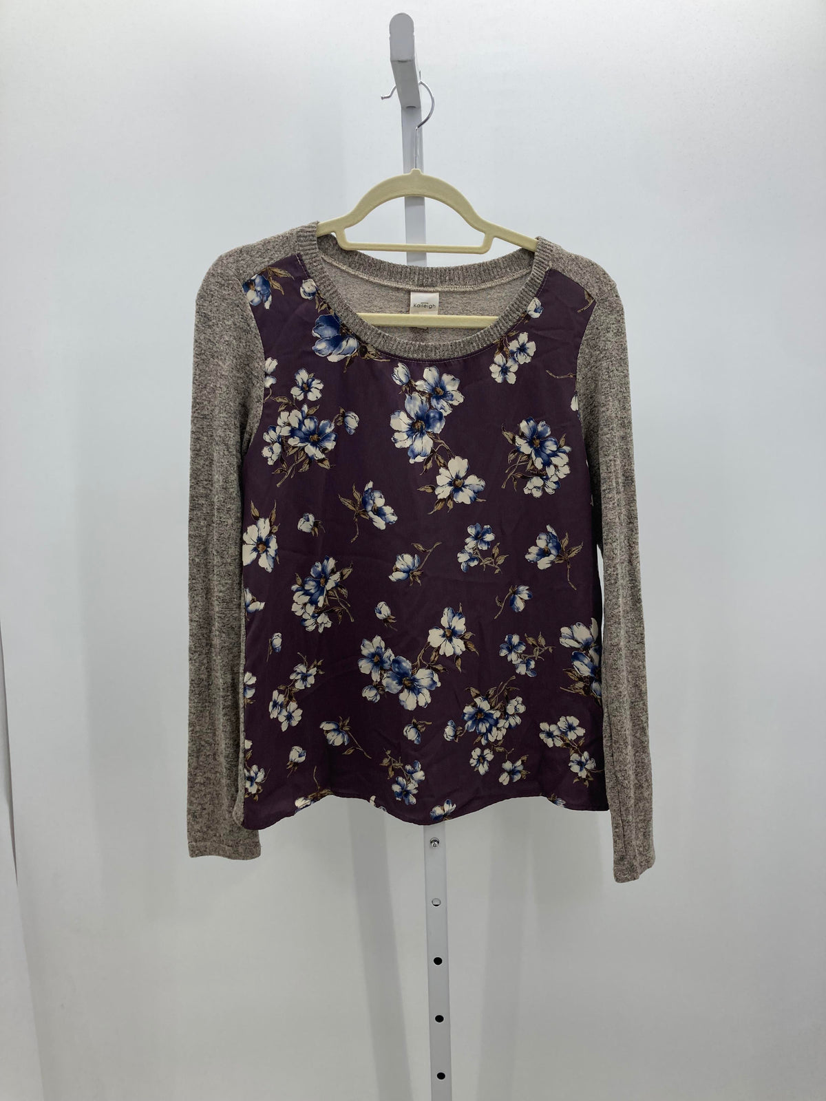 Kaileigh Size Small Misses Long Slv Sweater