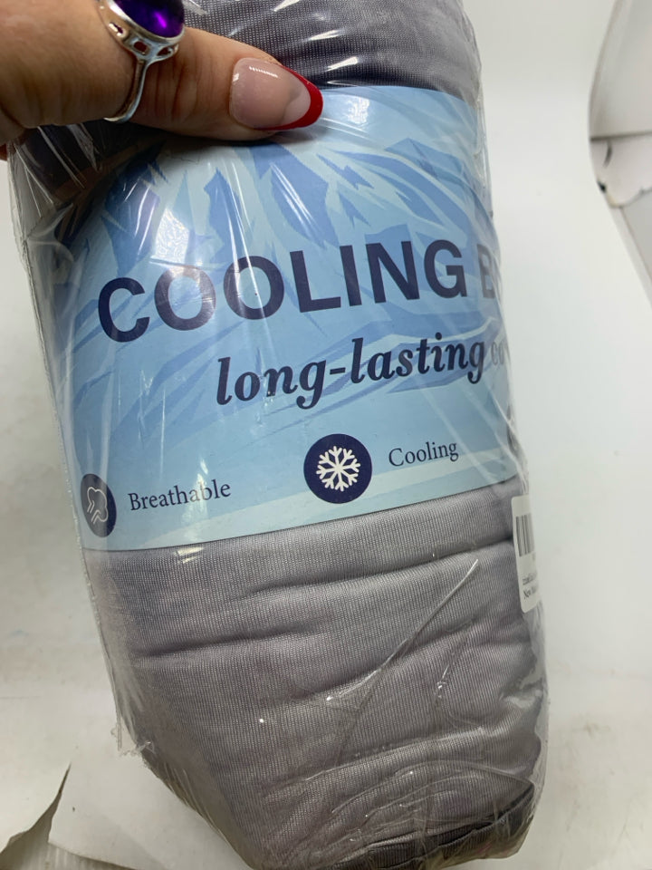 NIP COOKING BLANKET.