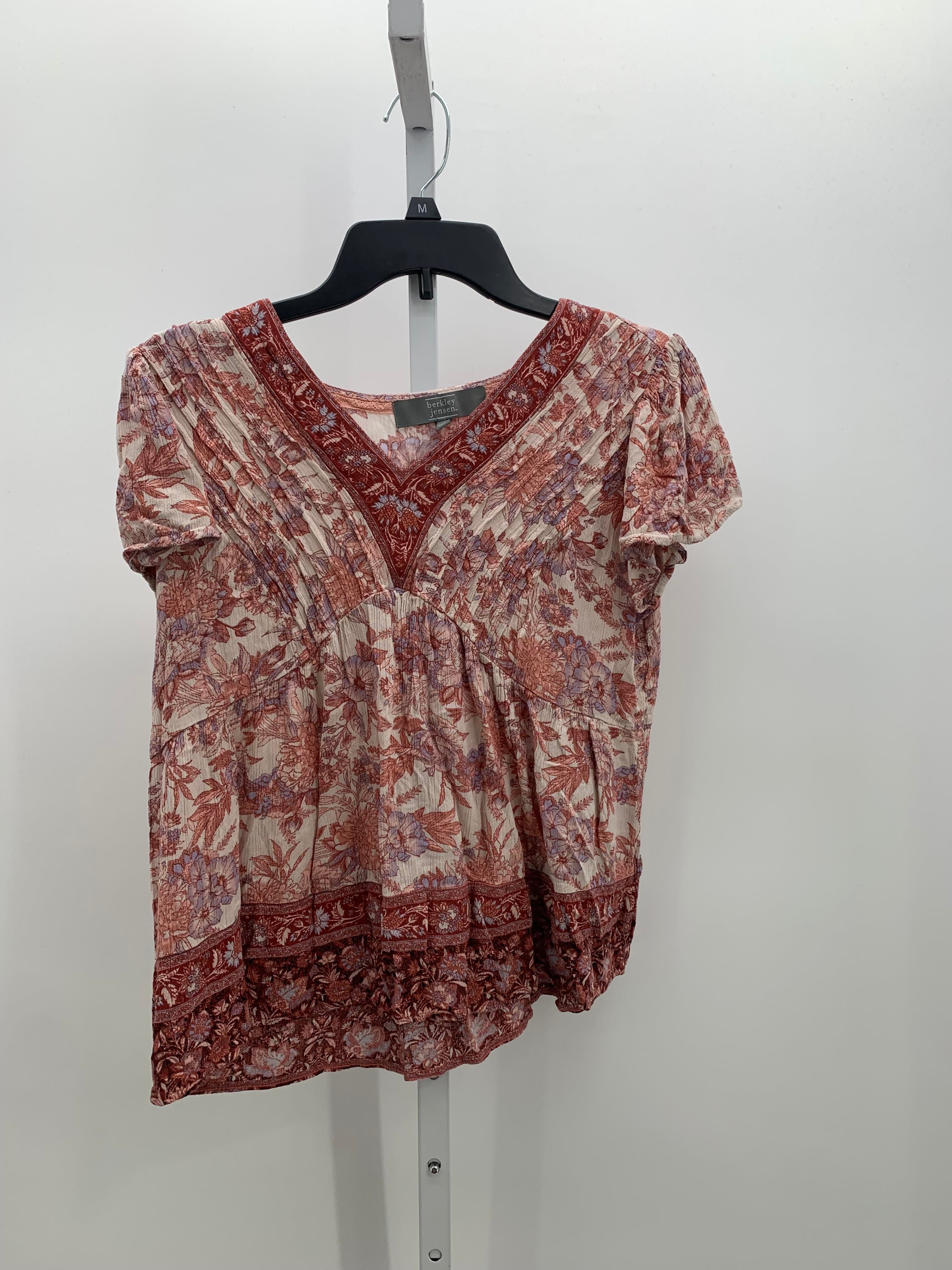 Berkley Jensen Size Medium Misses Short Sleeve Shirt
